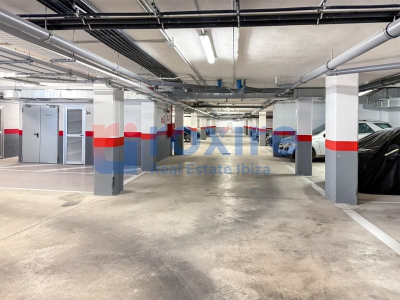 2 soveværelse Lejlighed til salg i Sant Antoni de Portmany med garage - € 1.060.000 (Ref: 9778022)