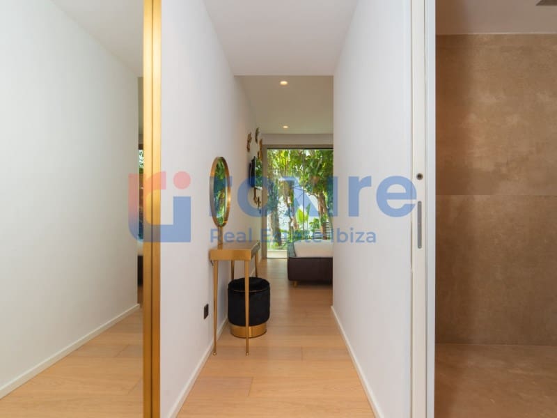 7 bedroom Villa for sale in Santa Eulalia / Santa Eularia with pool garage - € 6,750,000 (Ref: 9778023)