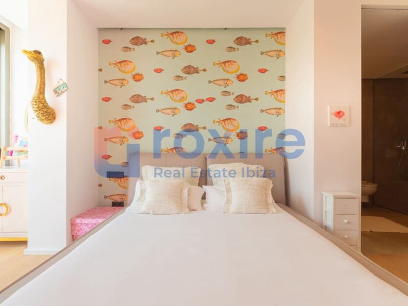 7 bedroom Villa for sale in Santa Eulalia / Santa Eularia with pool garage - € 6,750,000 (Ref: 9778023)