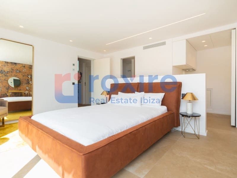 7 bedroom Villa for sale in Santa Eulalia / Santa Eularia with pool garage - € 6,750,000 (Ref: 9778023)