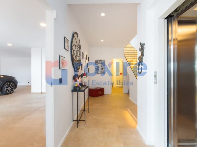 7 bedroom Villa for sale in Santa Eulalia / Santa Eularia with pool garage - € 6,750,000 (Ref: 9778023)