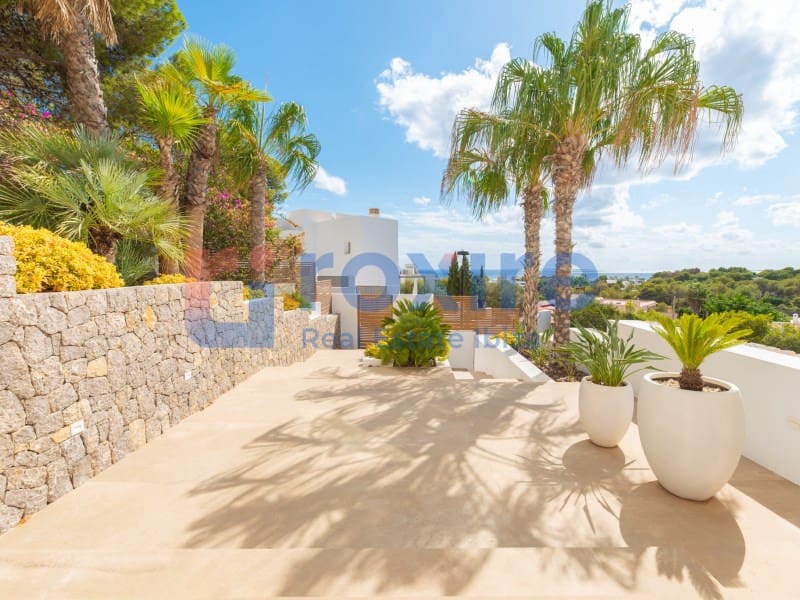 7 bedroom Villa for sale in Santa Eulalia / Santa Eularia with pool garage - € 6,750,000 (Ref: 9778023)