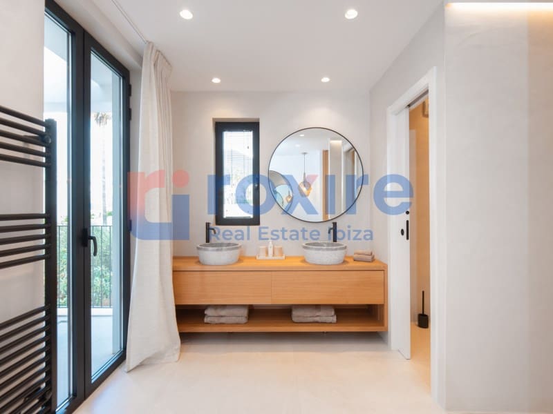 4 soveværelse Villa til salg i San Jose / Sant Josep de Sa Talaia med swimmingpool garage - € 2.990.000 (Ref: 9778024)