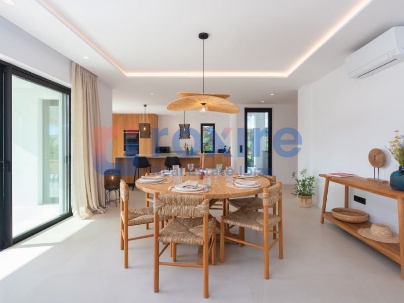 4 soveværelse Villa til salg i San Jose / Sant Josep de Sa Talaia med swimmingpool garage - € 2.990.000 (Ref: 9778024)