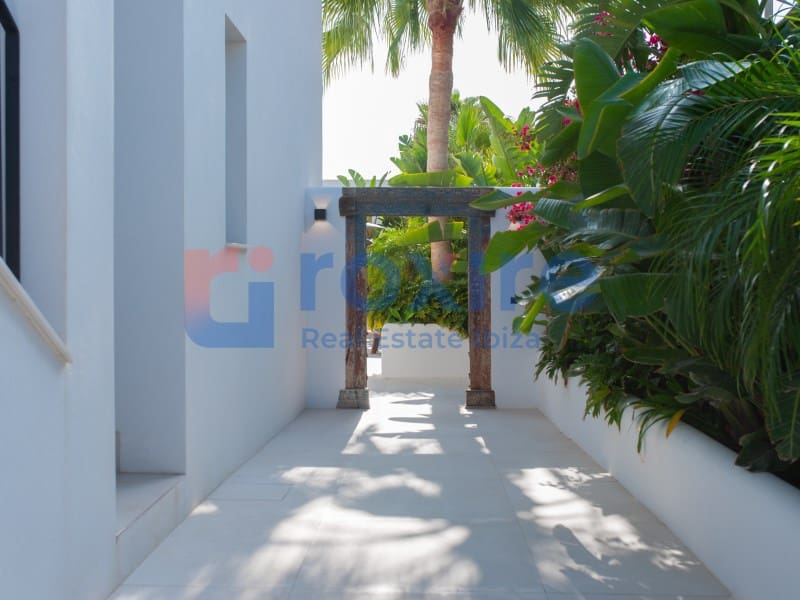 4 soveværelse Villa til salg i San Jose / Sant Josep de Sa Talaia med swimmingpool garage - € 2.990.000 (Ref: 9778024)