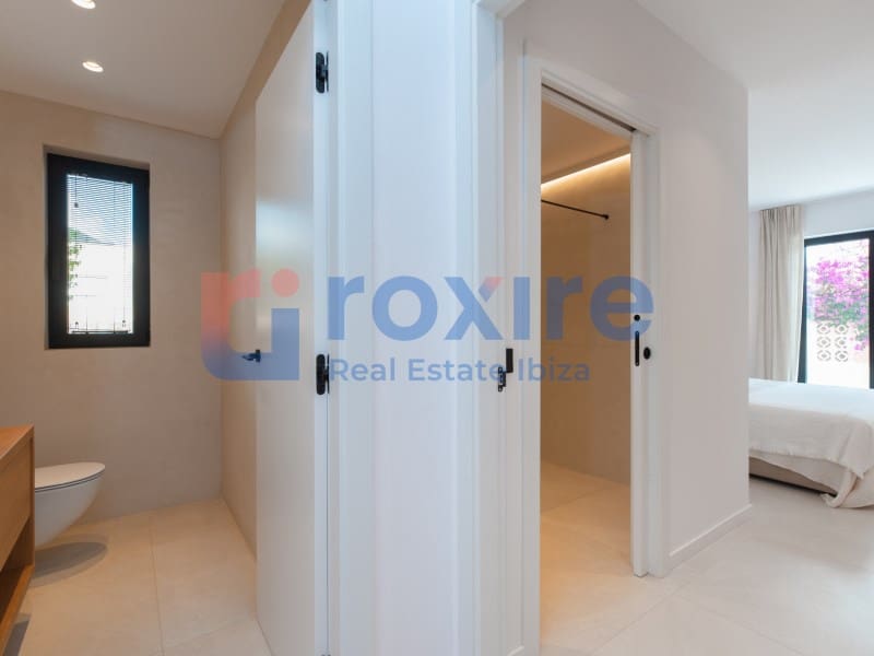 4 soveværelse Villa til salg i San Jose / Sant Josep de Sa Talaia med swimmingpool garage - € 2.990.000 (Ref: 9778024)