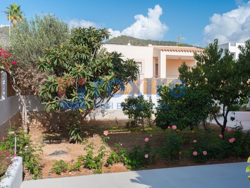4 soveværelse Villa til salg i San Jose / Sant Josep de Sa Talaia med swimmingpool garage - € 2.990.000 (Ref: 9778024)