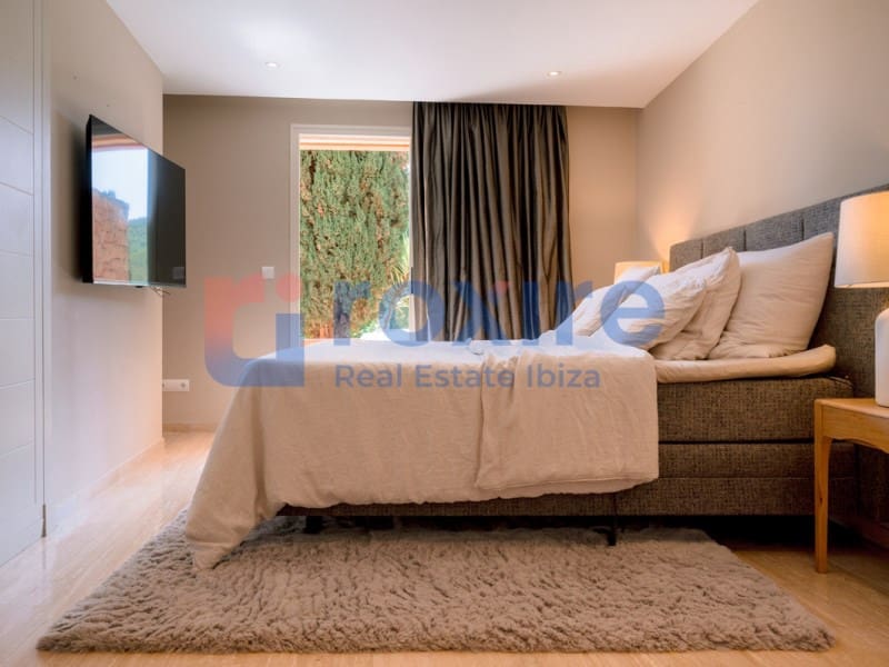 4 soveværelse Lejlighed til salg i Roca Llisa med garage - € 1.790.000 (Ref: 9778025)