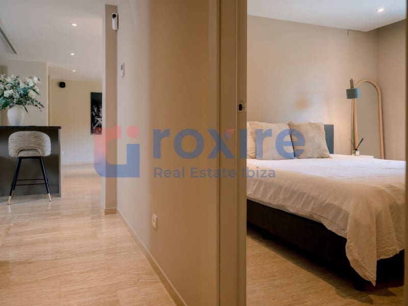 4 soveværelse Lejlighed til salg i Roca Llisa med garage - € 1.790.000 (Ref: 9778025)