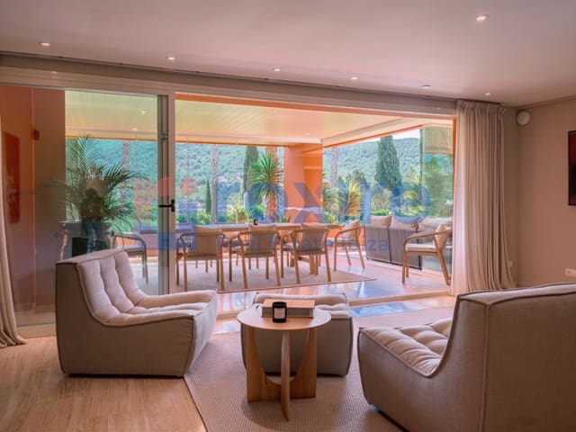 4 soveværelse Lejlighed til salg i Roca Llisa, Santa Eulalia / Santa Eularia med garage - € 1.790.000 (Ref: 9778025)