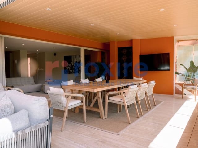 4 soveværelse Lejlighed til salg i Roca Llisa, Santa Eulalia / Santa Eularia med garage - € 1.790.000 (Ref: 9778025)