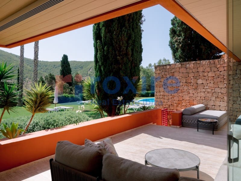 4 soveværelse Lejlighed til salg i Roca Llisa med garage - € 1.790.000 (Ref: 9778025)