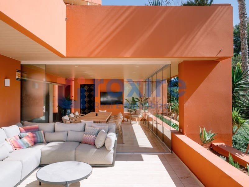 4 soveværelse Lejlighed til salg i Roca Llisa med garage - € 1.790.000 (Ref: 9778025)