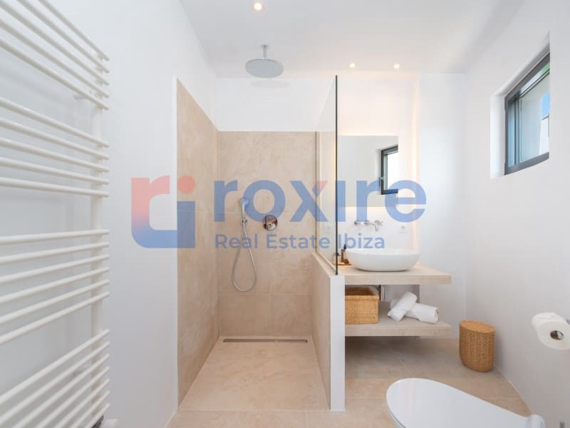 5 bedroom Villa for sale in Santa Eulalia / Santa Eularia with pool garage - € 5,590,000 (Ref: 9778026)