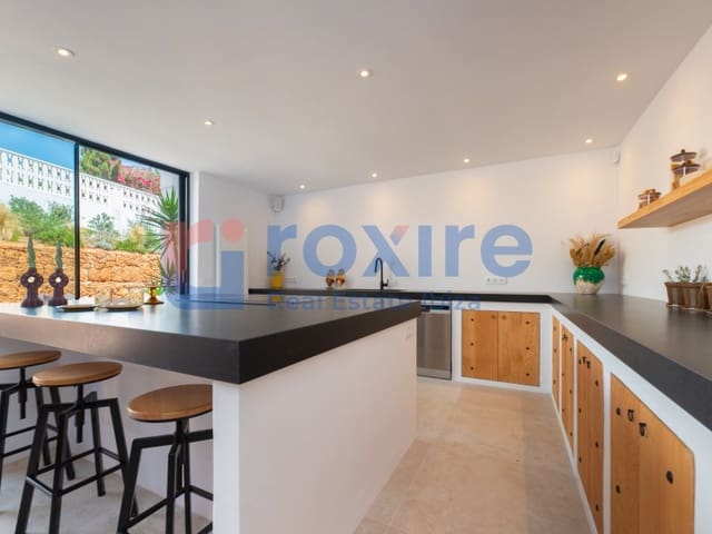 Chalet de 5 habitaciones en Santa Eulalia / Santa Eularia en venta con piscina garaje - 5.590.000 € (Ref: 9778026)