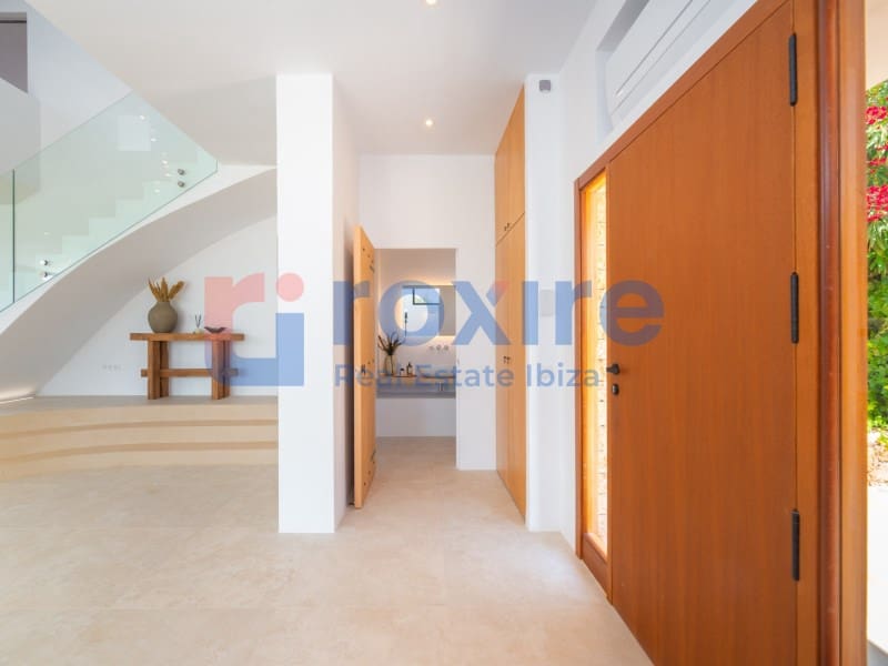 5 bedroom Villa for sale in Santa Eulalia / Santa Eularia with pool garage - € 5,590,000 (Ref: 9778026)