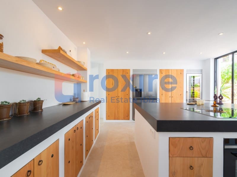 5 bedroom Villa for sale in Santa Eulalia / Santa Eularia with pool garage - € 5,590,000 (Ref: 9778026)