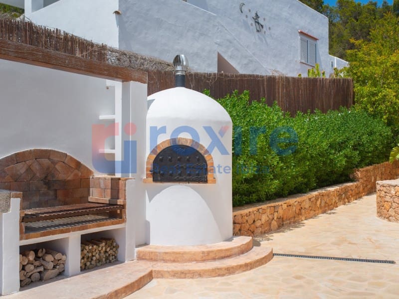 5 bedroom Villa for sale in Santa Eulalia / Santa Eularia with pool garage - € 5,590,000 (Ref: 9778026)