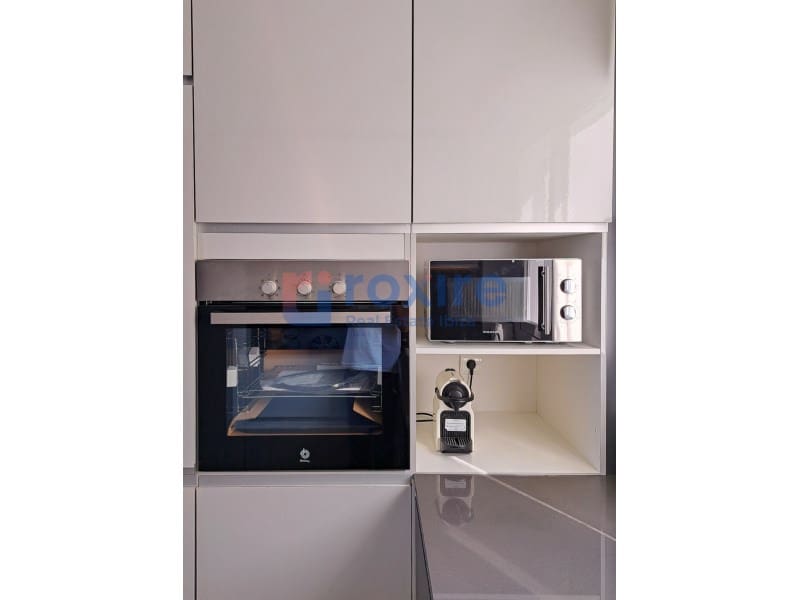 3 slaapkamer Flat te huur in Sant Agusti des Vedra met zwembad garage - € 4.000 (Ref: 9778028)