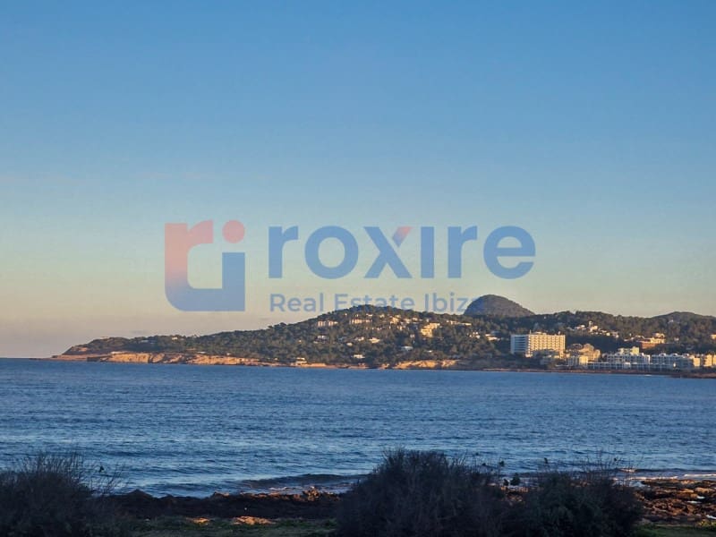 3 slaapkamer Flat te huur in Sant Agusti des Vedra met zwembad garage - € 4.000 (Ref: 9778028)