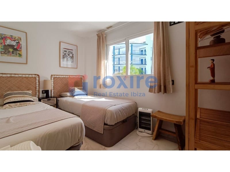 3 slaapkamer Flat te huur in Sant Agusti des Vedra met zwembad garage - € 4.000 (Ref: 9778028)