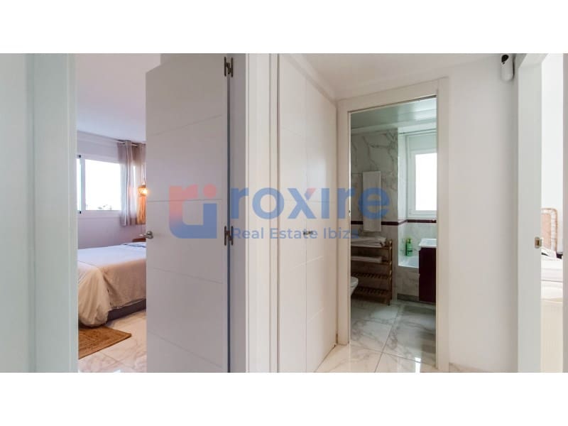 3 slaapkamer Flat te huur in Sant Agusti des Vedra met zwembad garage - € 4.000 (Ref: 9778028)