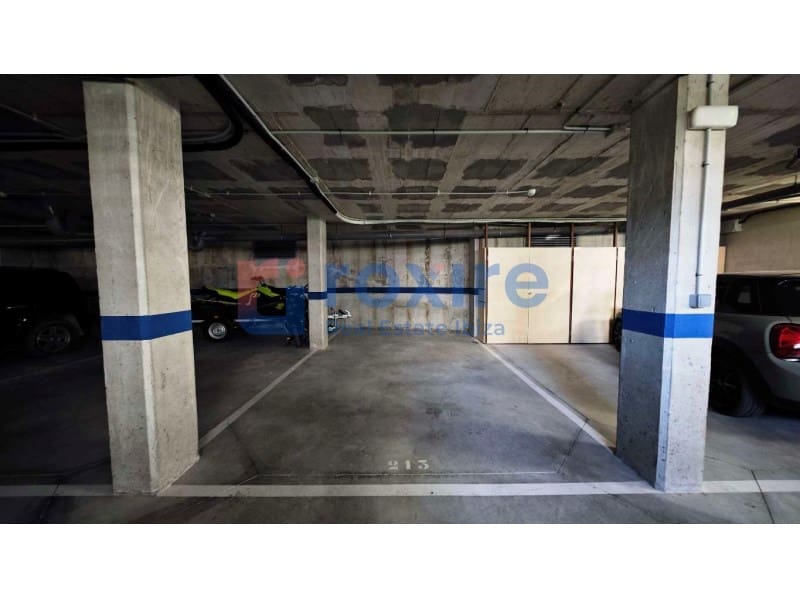 3 slaapkamer Flat te huur in Sant Agusti des Vedra met zwembad garage - € 4.000 (Ref: 9778028)