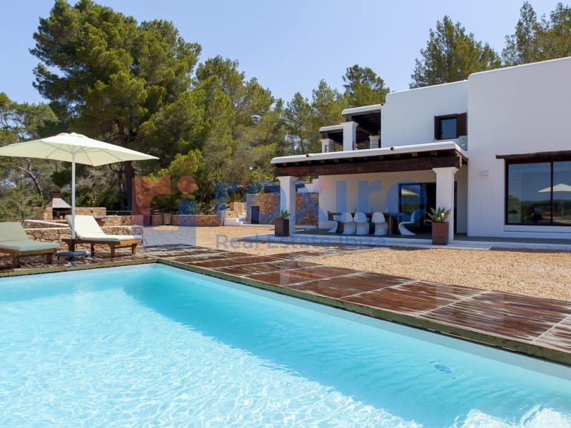 3 slaapkamer Villa te huur in San Jose / Sant Josep de Sa Talaia met zwembad - € 10.000 (Ref: 9778029)