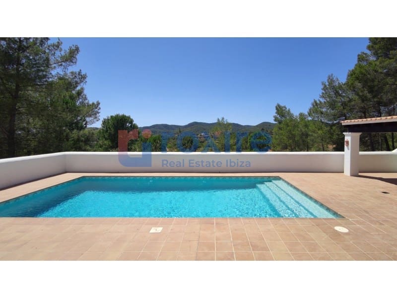 4 makuuhuone Huvila vuokrattavana paikassa Sant Antoni de Portmany mukana uima-altaan 
autotalli - 10 000 € (Ref: 9778031)