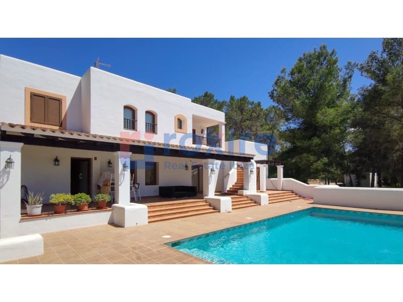 4 makuuhuone Huvila vuokrattavana paikassa Sant Antoni de Portmany mukana uima-altaan 
autotalli - 10 000 € (Ref: 9778031)