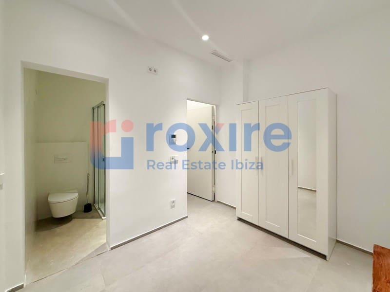 5 sovrum Radhus till salu i Nuestra Senora de Jesus med pool garage - 2 700 000 € (Ref: 9778034)