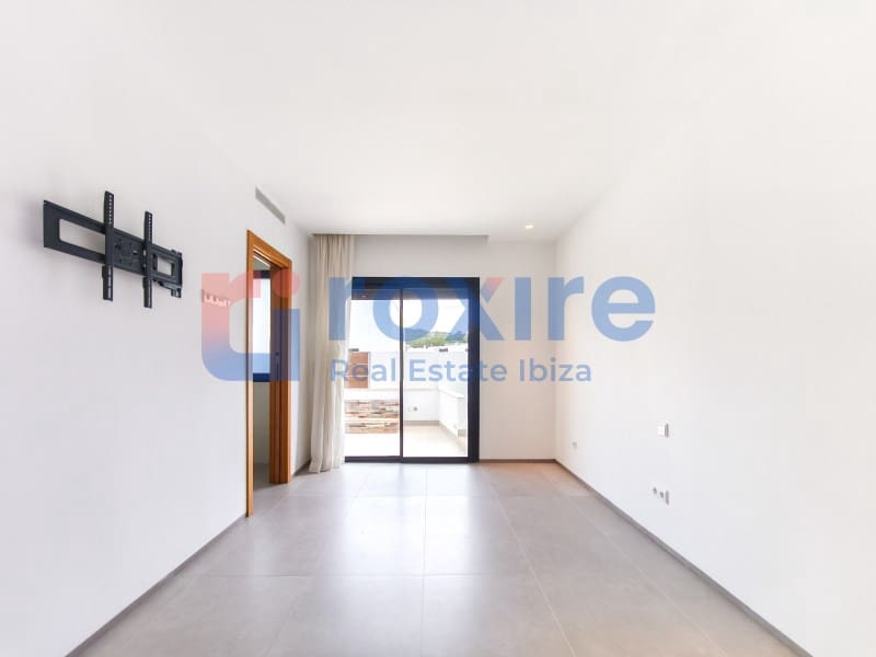 5 chambre Villa/Maison Mitoyenne à vendre à Nuestra Senora de Jesus avec piscine garage - 2 700 000 € (Ref: 9778034)