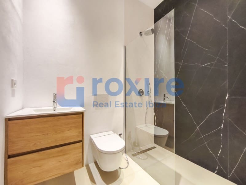 5 chambre Villa/Maison Mitoyenne à vendre à Nuestra Senora de Jesus avec piscine garage - 2 700 000 € (Ref: 9778034)