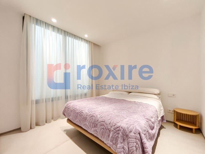5 chambre Villa/Maison Mitoyenne à vendre à Nuestra Senora de Jesus avec piscine garage - 2 700 000 € (Ref: 9778034)