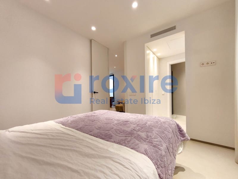 5 chambre Villa/Maison Mitoyenne à vendre à Nuestra Senora de Jesus avec piscine garage - 2 700 000 € (Ref: 9778034)