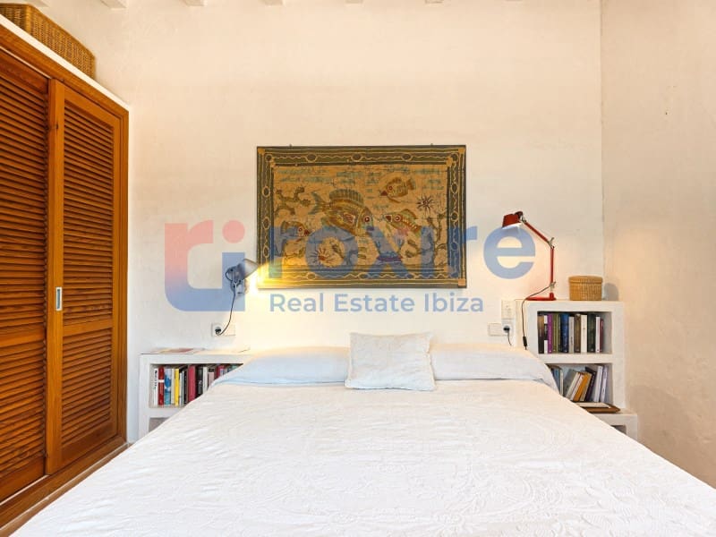 Villa/Maison de 6 chambres à louer à Es Cubells avec piscine - 12 000 € (Ref: 9778037)