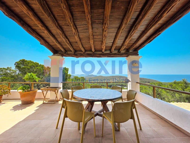 Villa/Maison de 6 chambres à louer à Es Cubells avec piscine - 12 000 € (Ref: 9778037)