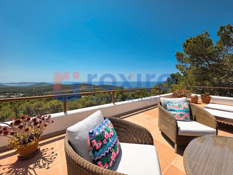 Villa/Maison de 6 chambres à louer à Es Cubells avec piscine - 12 000 € (Ref: 9778037)