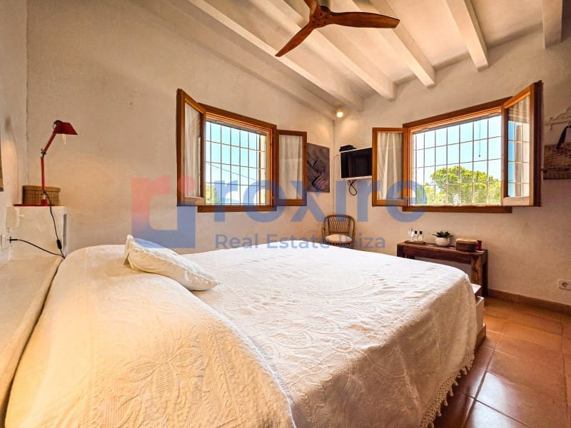 Villa/Maison de 6 chambres à louer à Es Cubells avec piscine - 12 000 € (Ref: 9778037)