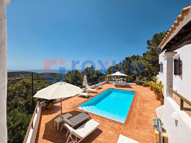 Villa/Maison de 6 chambres à louer à Es Cubells avec piscine - 12 000 € (Ref: 9778037)