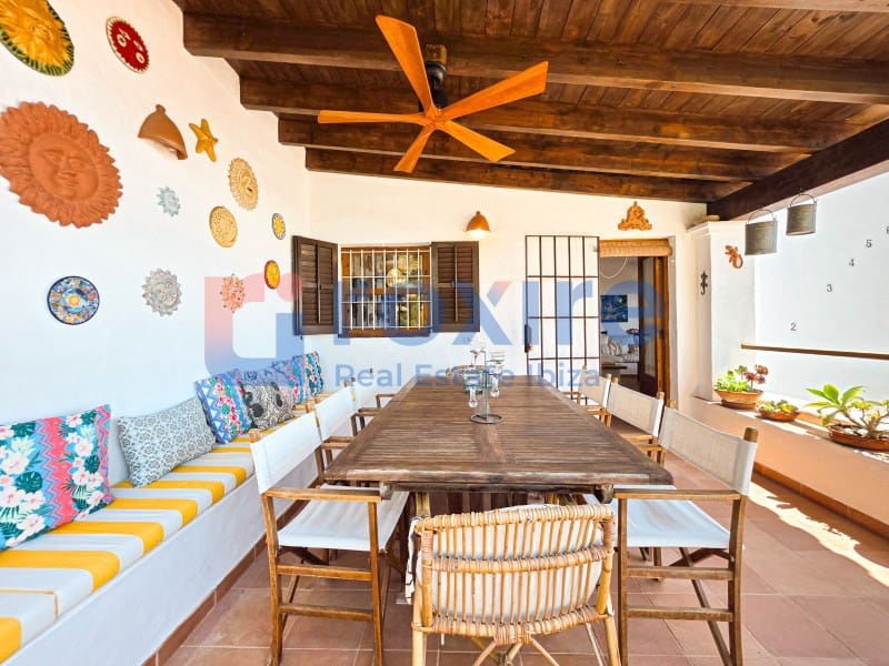 Villa/Maison de 6 chambres à louer à Es Cubells avec piscine - 12 000 € (Ref: 9778037)