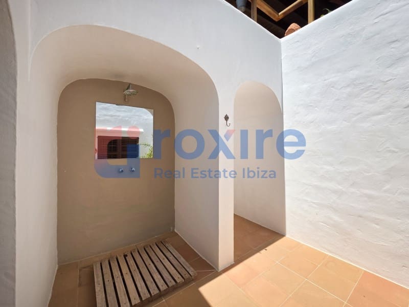 Villa/Maison de 6 chambres à louer à Es Cubells avec piscine - 12 000 € (Ref: 9778037)