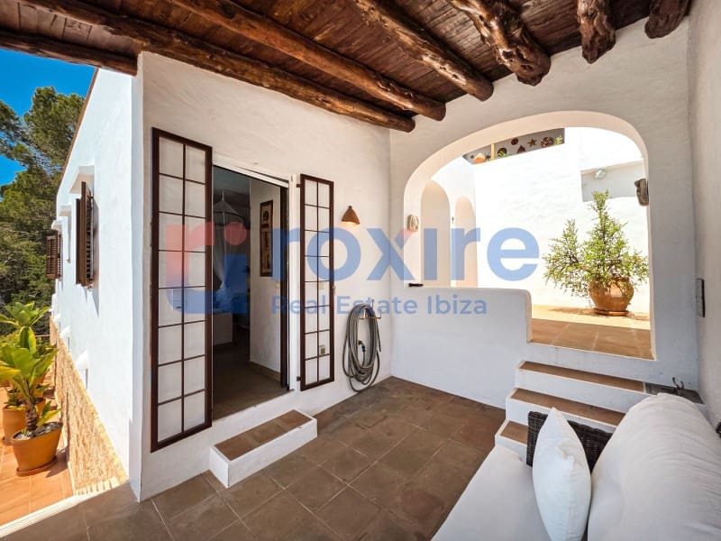 Villa/Maison de 6 chambres à louer à Es Cubells avec piscine - 12 000 € (Ref: 9778037)