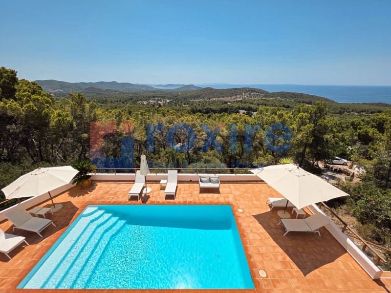 Villa/Maison de 6 chambres à louer à Es Cubells avec piscine - 12 000 € (Ref: 9778037)