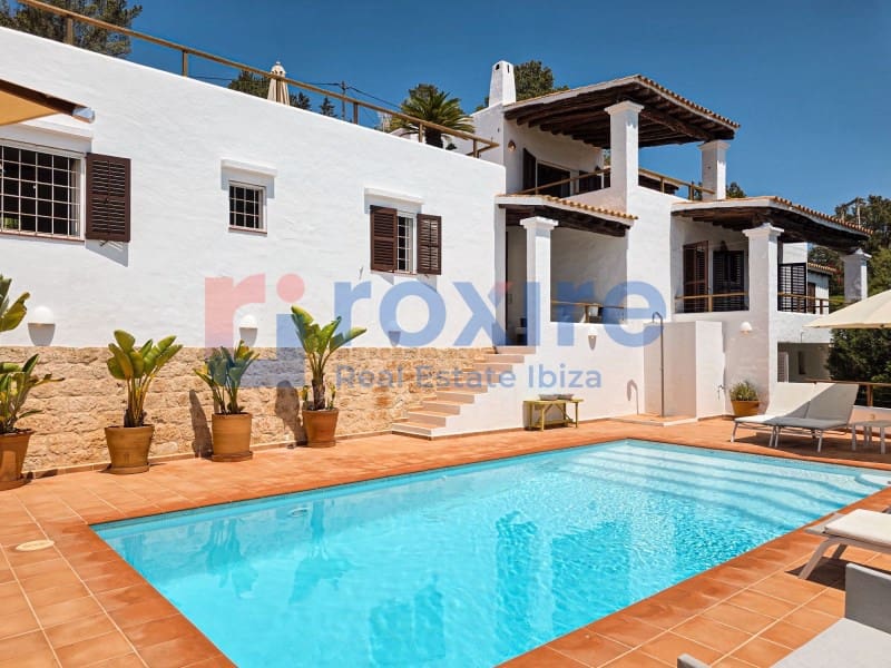 Villa/Maison de 6 chambres à louer à Es Cubells avec piscine - 12 000 € (Ref: 9778037)