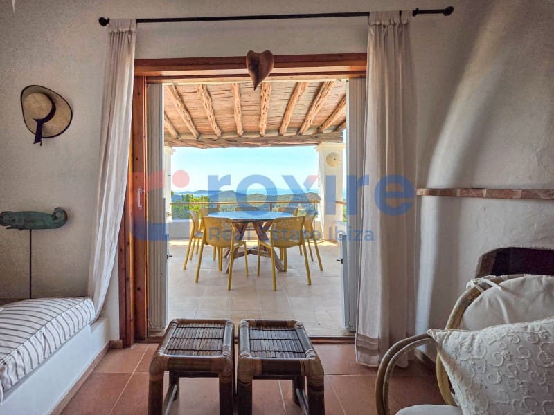 Villa/Maison de 6 chambres à louer à Es Cubells avec piscine - 12 000 € (Ref: 9778037)