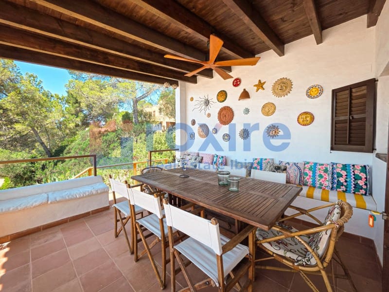 Villa/Maison de 6 chambres à louer à Es Cubells avec piscine - 12 000 € (Ref: 9778037)