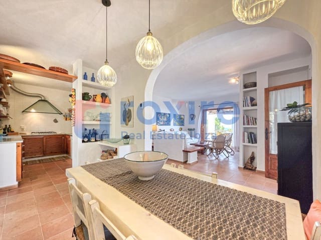 Villa/Maison de 6 chambres à louer à Es Cubells, San Jose / Sant Josep de Sa Talaia - 12 000 € (Ref: 9778037)