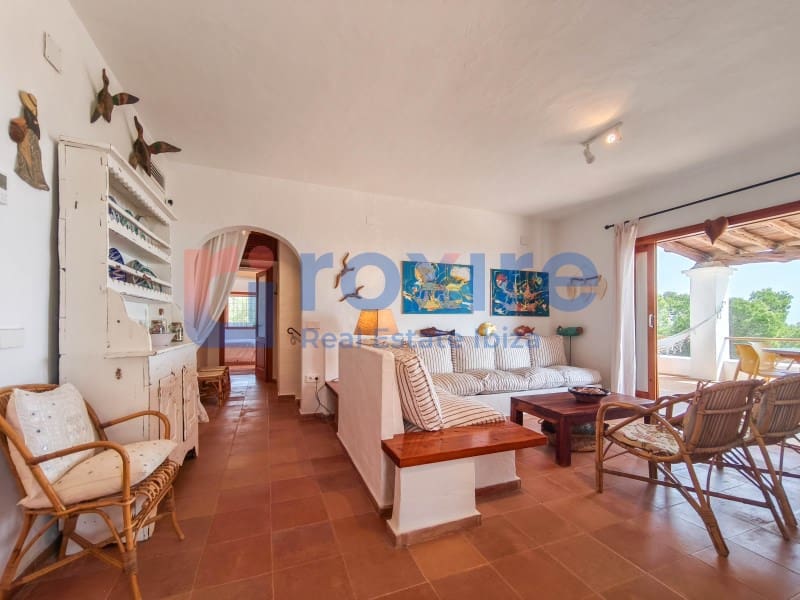 6 slaapkamer Villa te huur in Es Cubells met zwembad - € 12.000 (Ref: 9778037)