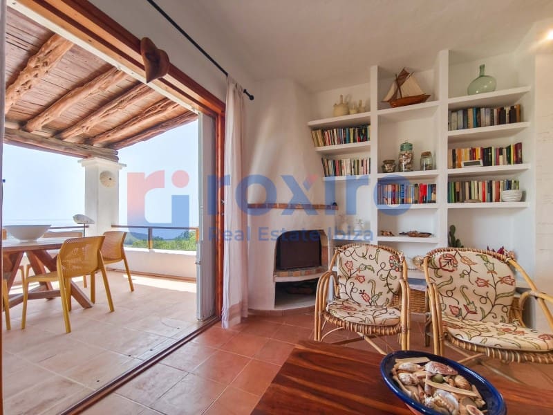 6 slaapkamer Villa te huur in Es Cubells met zwembad - € 12.000 (Ref: 9778037)